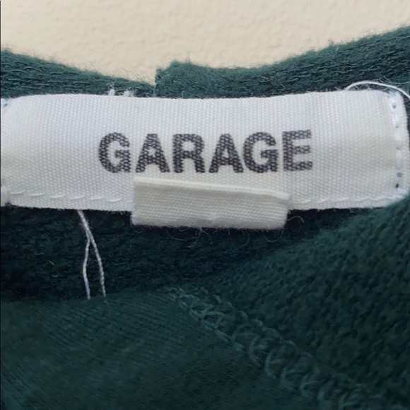 ✨2 for $15✨ Garage “no monday’s” green hoodie - Picture 3 of 3